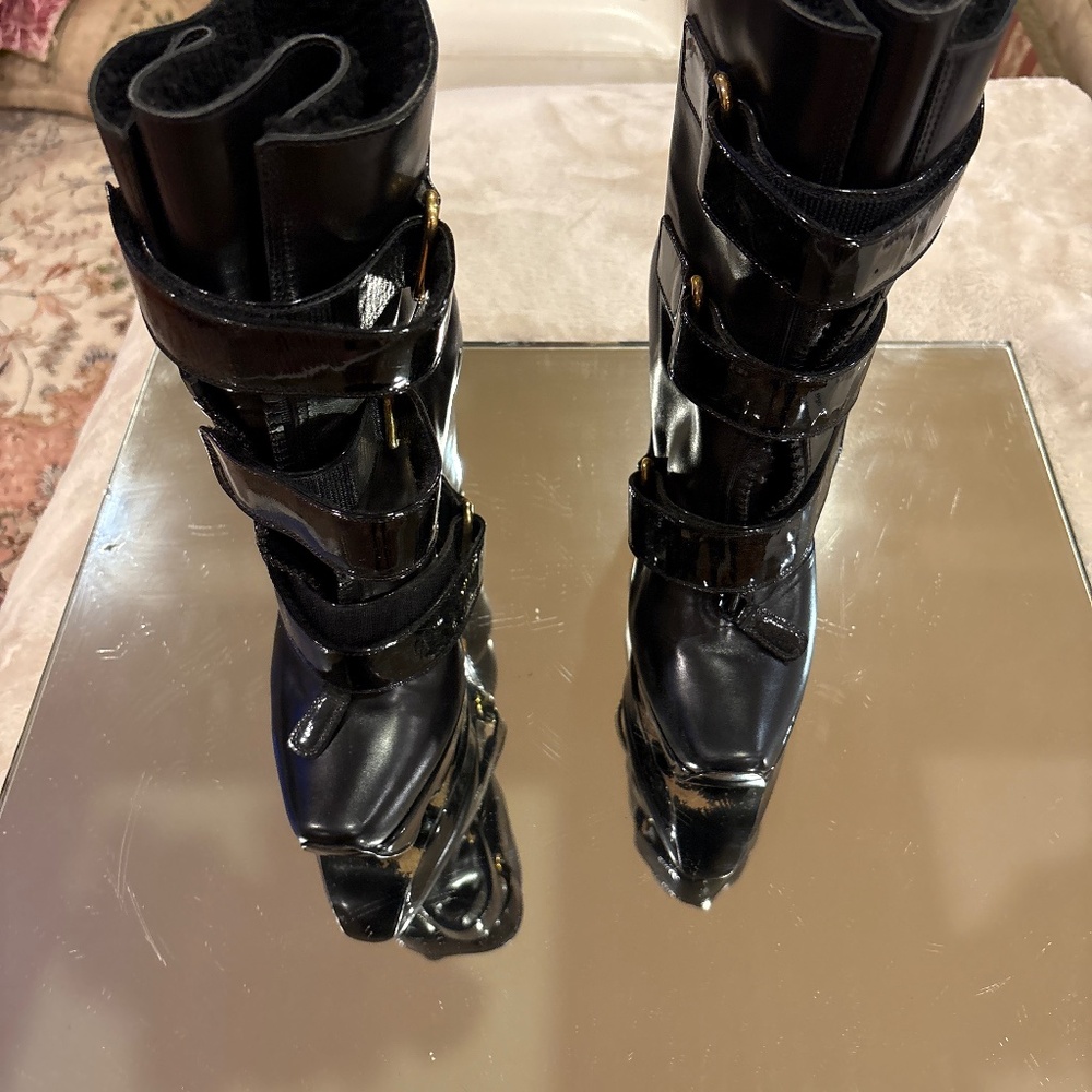 Louis Vuitton Paris Runway platform wedge 41 boots